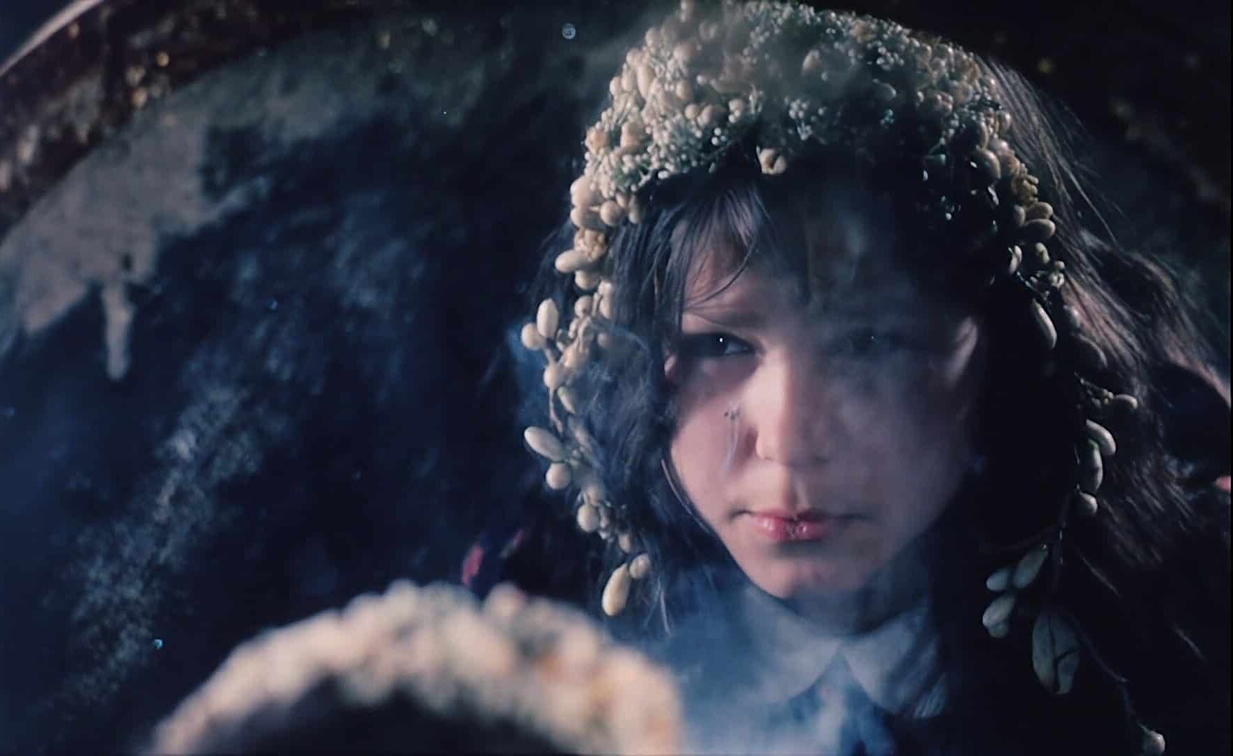 O czasie, dorastaniu i traumie. „Le Printemps” Marcela Hanouna
